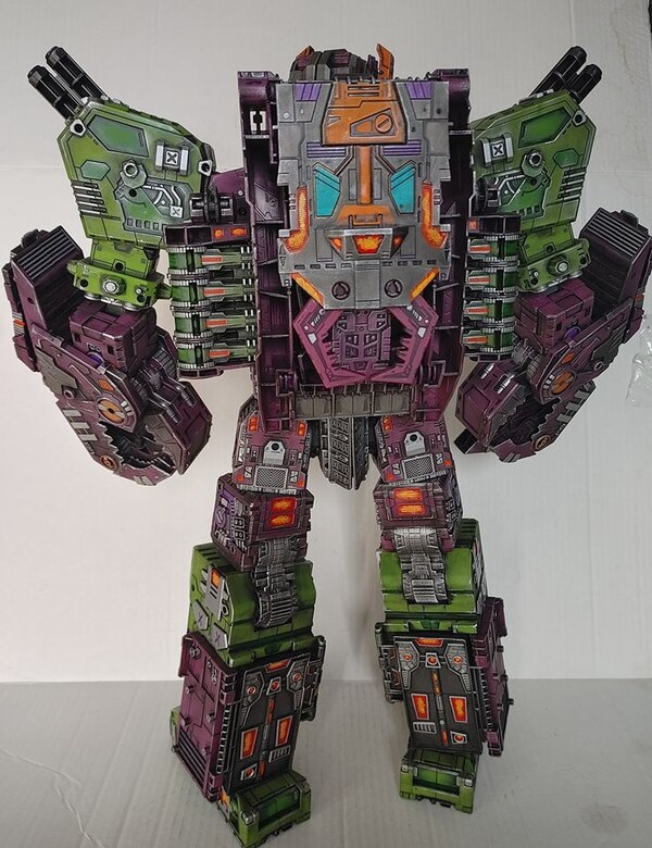 Transformers Earthrise Scorponok Super Detailing By Decepti Punk Customs  (7 of 8)